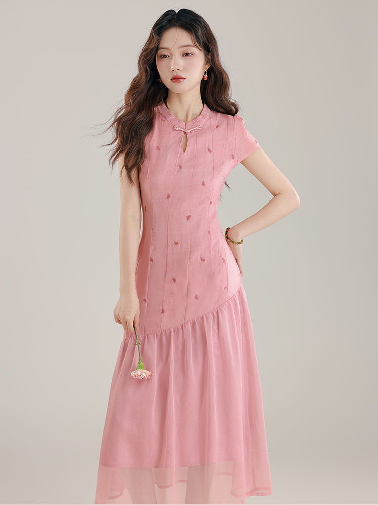 new-chinese-style-gradient-heart-embroidered-qipao-dress-summer-faux-two-piece-modified-cheongsam