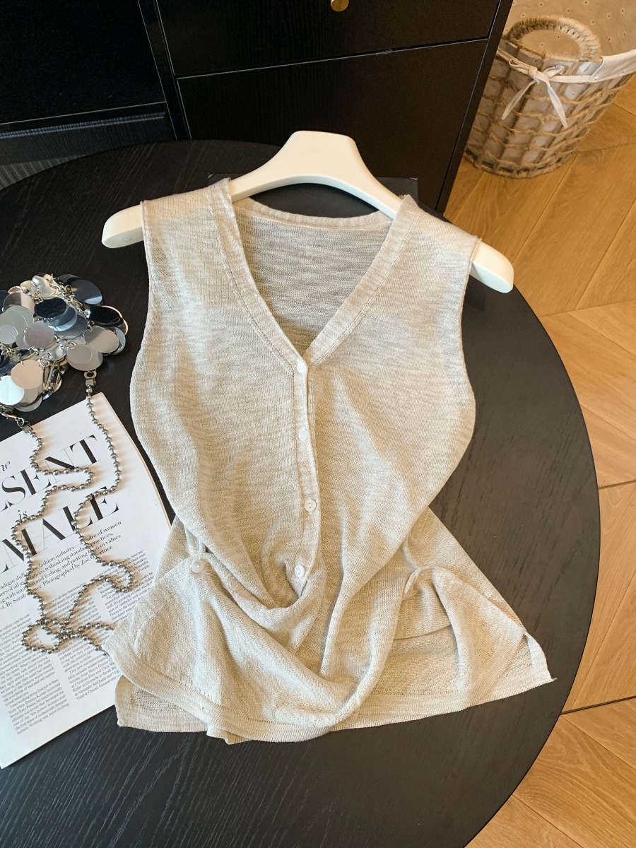 old-money-light-luxury-v-neck-sleeveless-knit-vest-women-thin-summer-single-breasted-slimming-elegant-outerwear-top